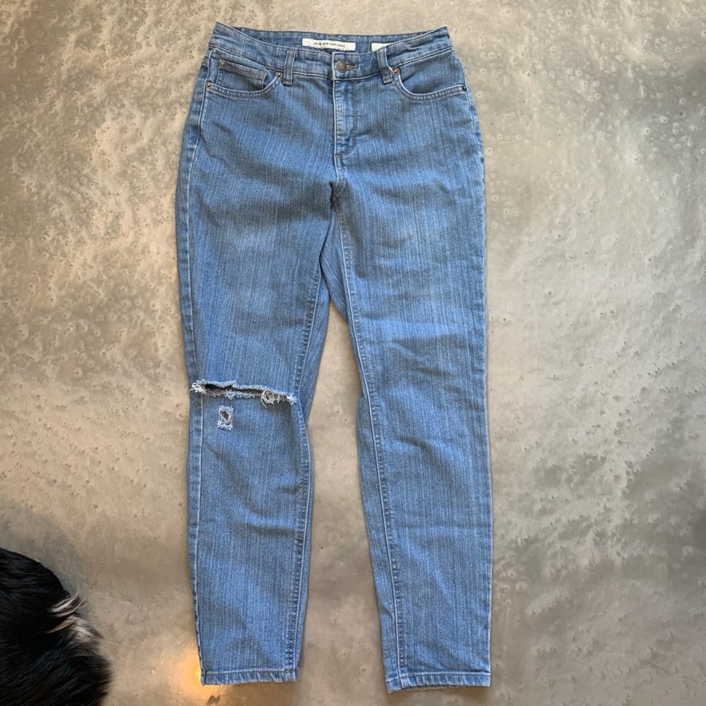 Ripped high waisted mom jeans